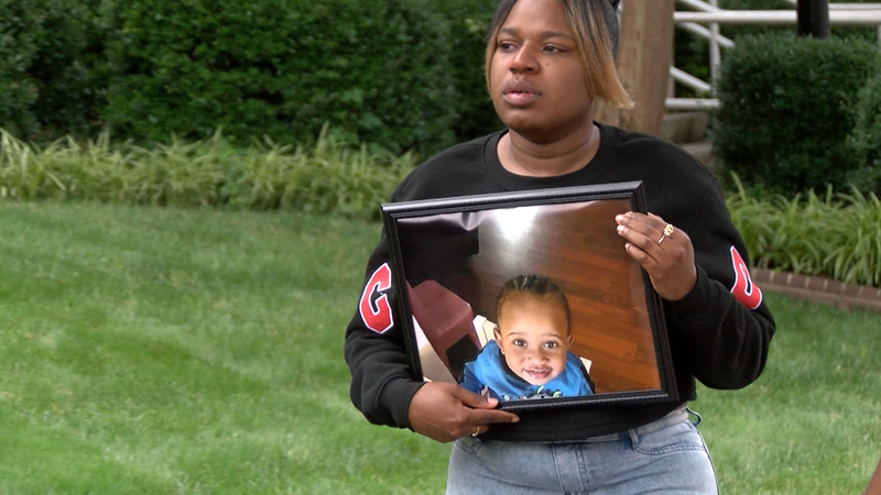  Briauna Morgan’s 1-year-old son Kamari died while in foster care. (Ben Bokun/CBS 17) 
